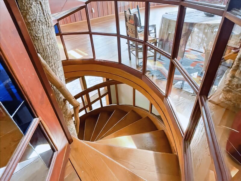 Spiral-Stairs